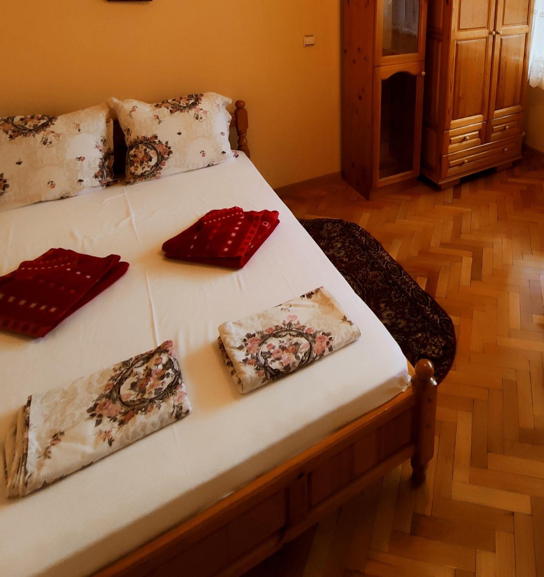 Mercury Guest House Veliko Tŭrnovo Eksteriør bilde