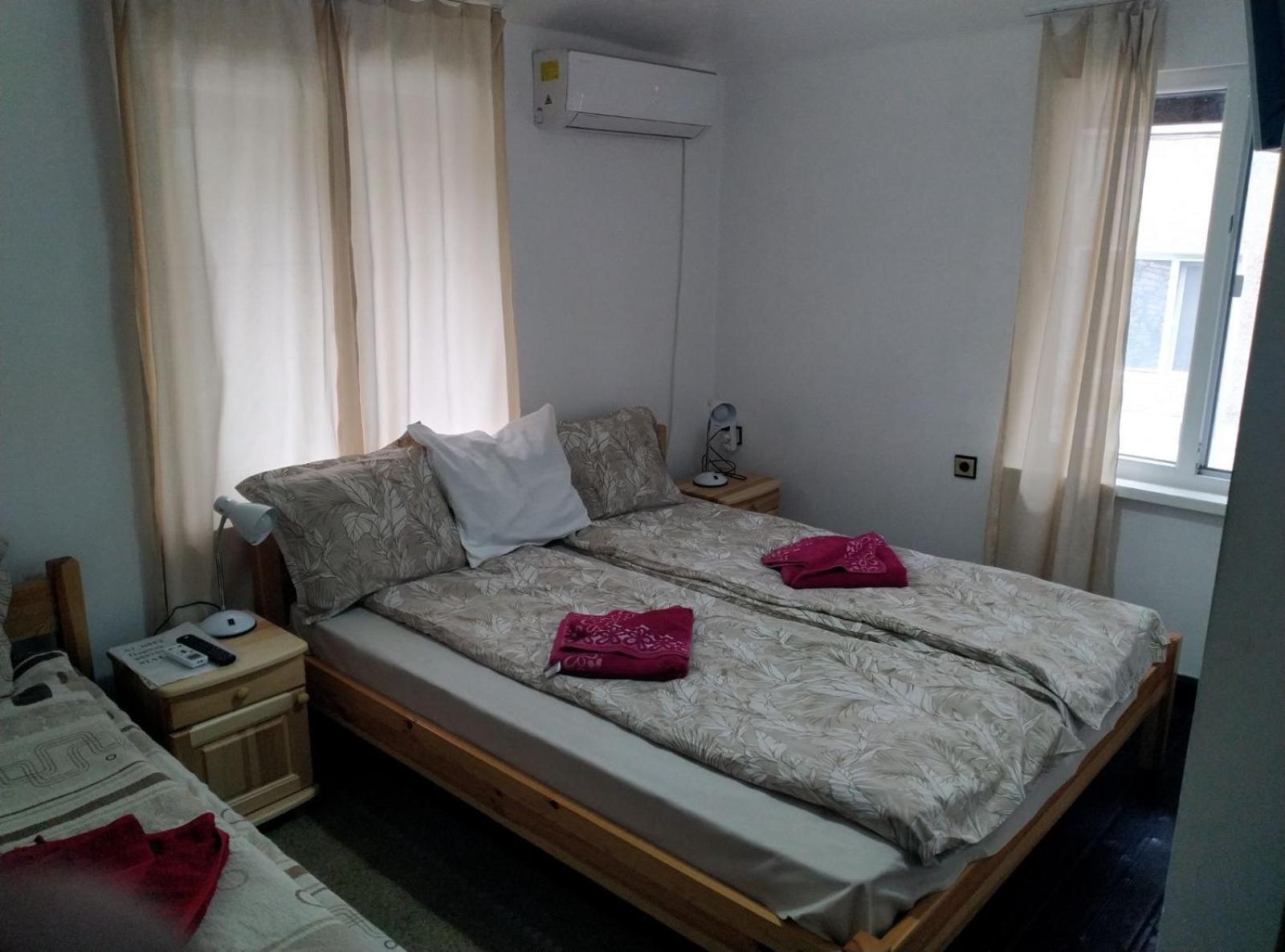 Mercury Guest House Veliko Tŭrnovo Eksteriør bilde